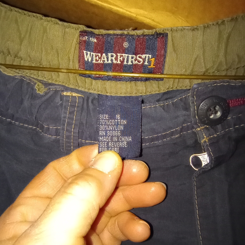 Boys size 16 cargo shorts.